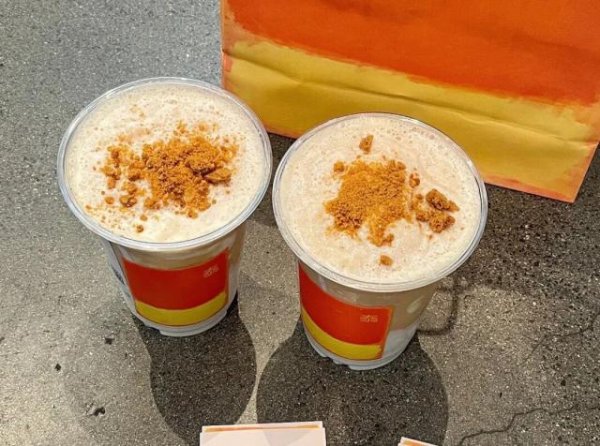 牛金财富 奶茶悄悄变“浓”，喜茶、沪上阿姨、1点点都在推这款